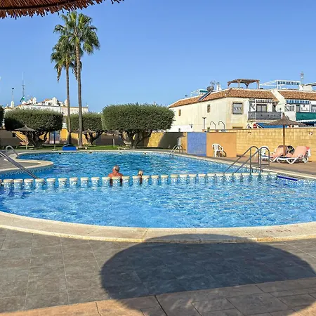 Dom wakacyjny 2 Bedroom Stunning In Torrevieja