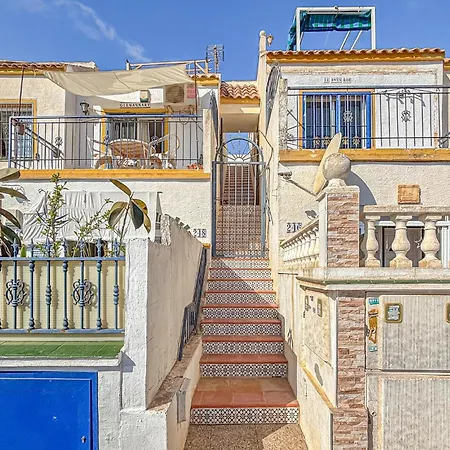 Dom wakacyjny 2 Bedroom Stunning In